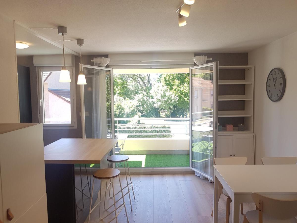 Beaune Appartement Avec Parking Et Wifi Gratuit Екстер'єр фото